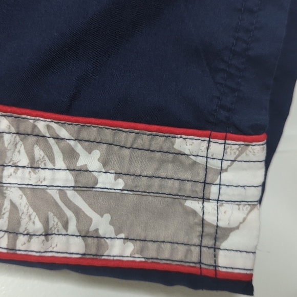 Genuine Merchandise MLB Boston Red Sox Swim Trunks Board Shorts Size L - Picture 4 of 12